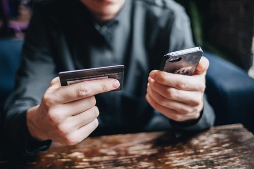 Passive Churn and the Customer Experience